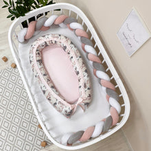 Load image into Gallery viewer, Cocoon Baby Nest Light Watercolour flower