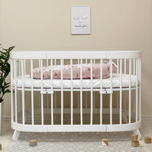Load image into Gallery viewer, Cocoon Baby Nest Butterflies