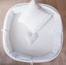 Load image into Gallery viewer, Waterproof Mattress protector 70x70
